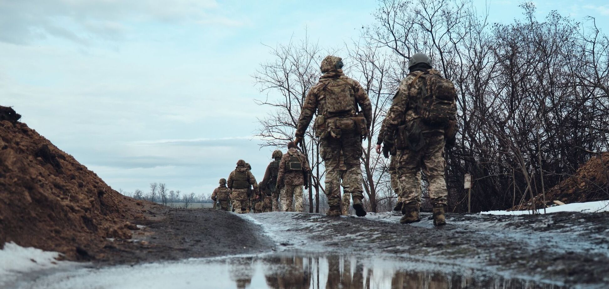 Ищут пути для обхода: оккупанты нацелились на Покровск и Мирноград, – военный