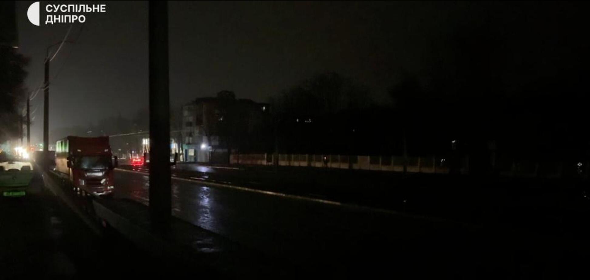 После атаки свет вернули более 51 тысячи жителей левобережья Днепра