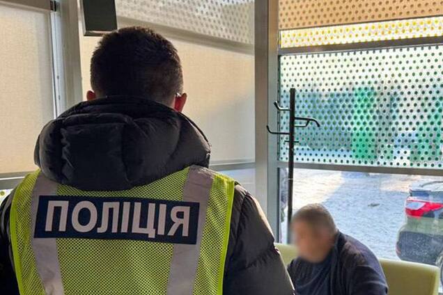 Вигадав 'схему': Нацполіція затримала одесита, який обіцяв 'списати' військового зі служби за станом здоров’я. Фото