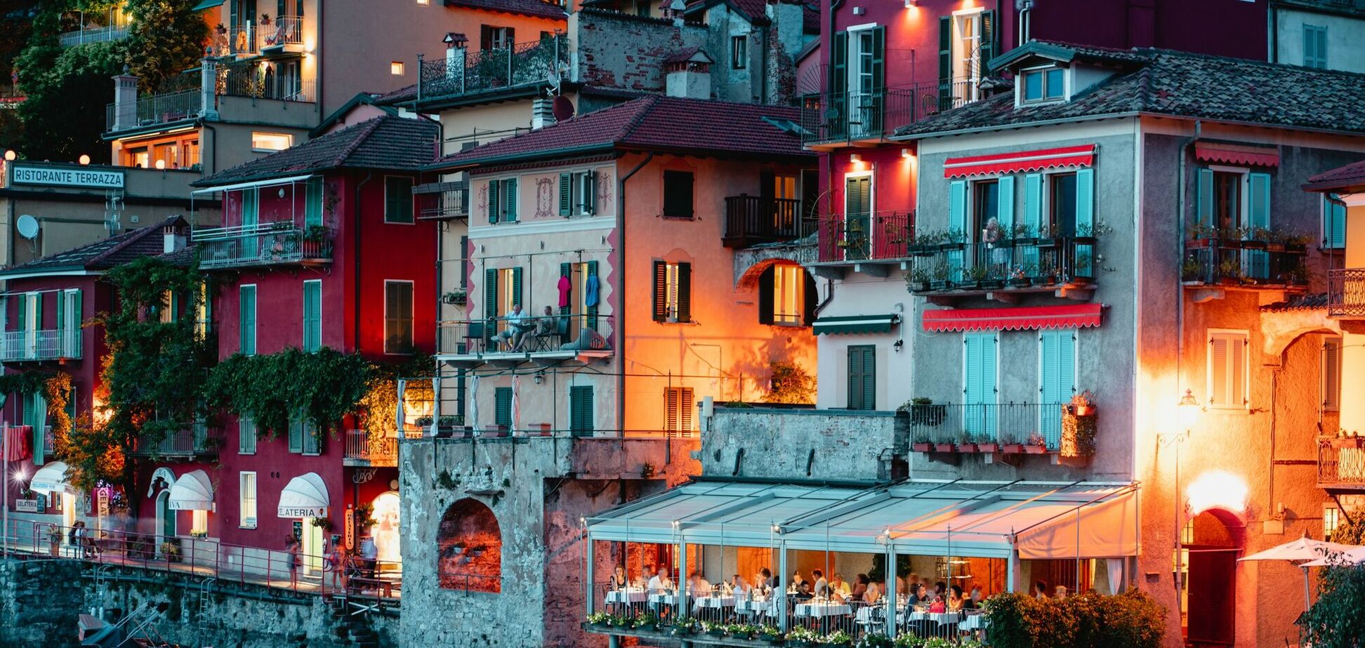 Плануйте відпустку на Великдень: 10 найкращих напрямків