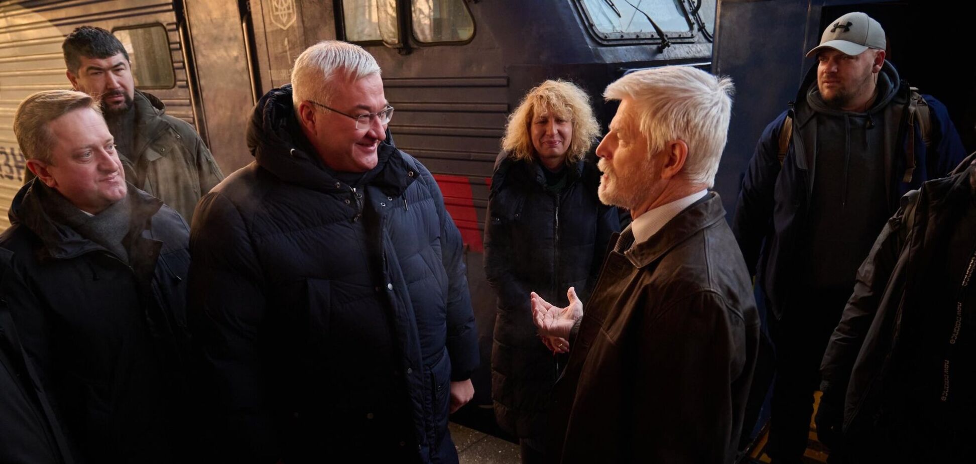 Президент Чехии прибыл в Киев и получил награду от Зеленского: все детали встречи. Фото и видео