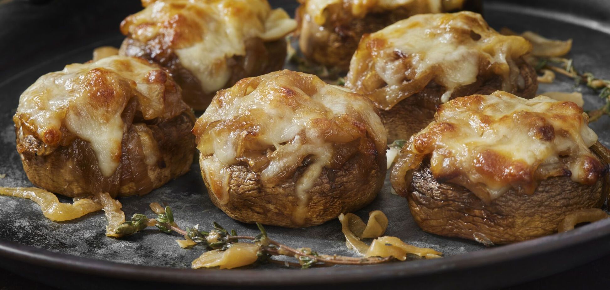 Чим смачно нафарширувати печериці на вечерю: ділимось рецептом ситної страви