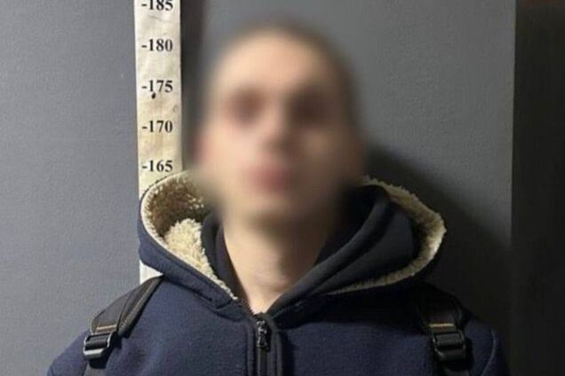 У Києві рецидивіст пограбував аптеку, щоб розрахуватись із боргами. Подробиці та фото