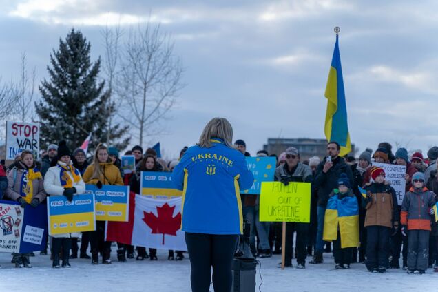 Ілюстрація - біженці з України за кордоном