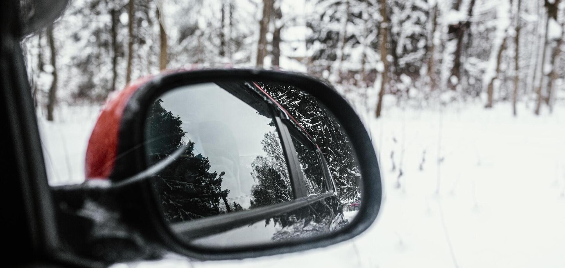 Как мгновенно разморозить лобовое стекло: нажмите одну 'магическую' кнопку