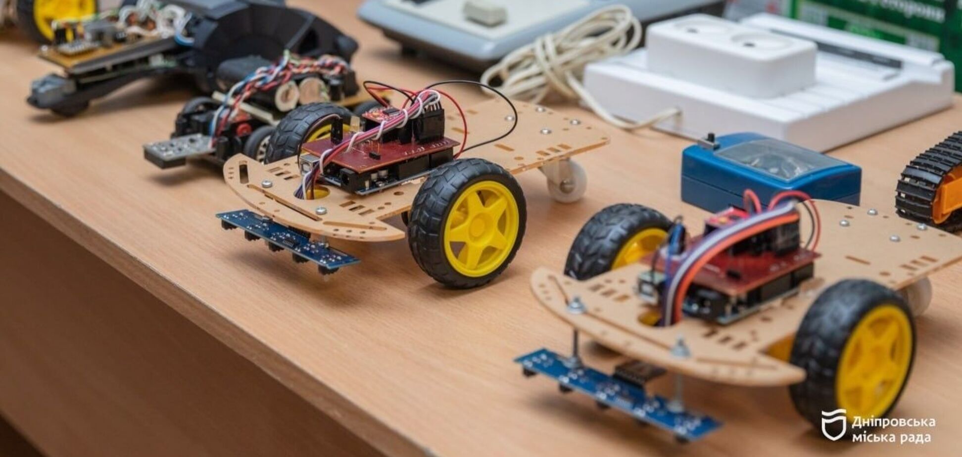 Воспитанники учреждений внешкольного образования Днепра отмечены золотыми и платиновыми медалями на международных конкурсах