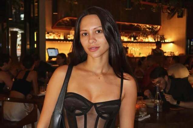 Соблазняла отца хейтера: известная блогер решила оригинально отомстить за плохой комментарий и спровоцировала дискуссию в сети