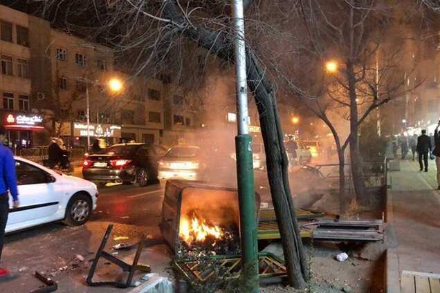 В Ірані у новій хвилі протестів гинуть люди