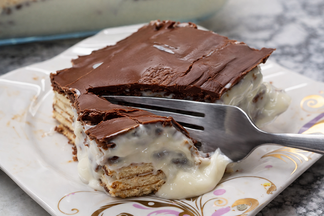 Как приготовить вкусный торт за 10 минут: выпекать не придется