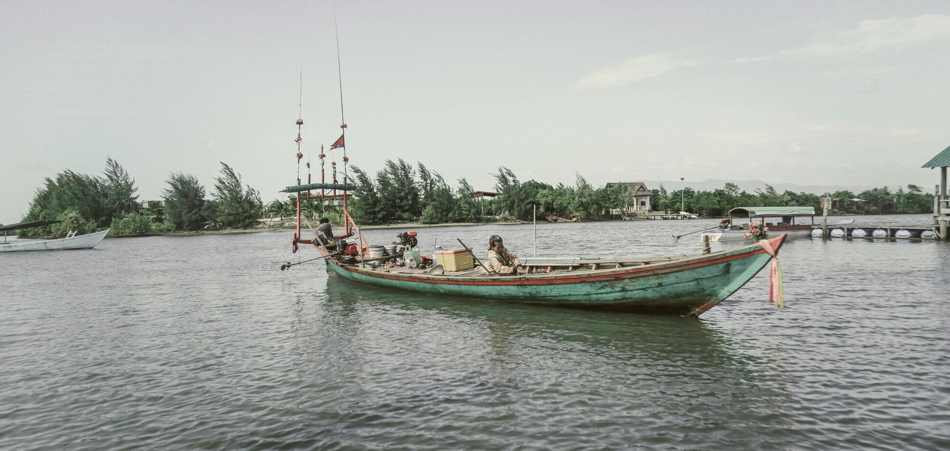 До 100 тысяч человек живут на воде: где расположена 'африканская Венеция'