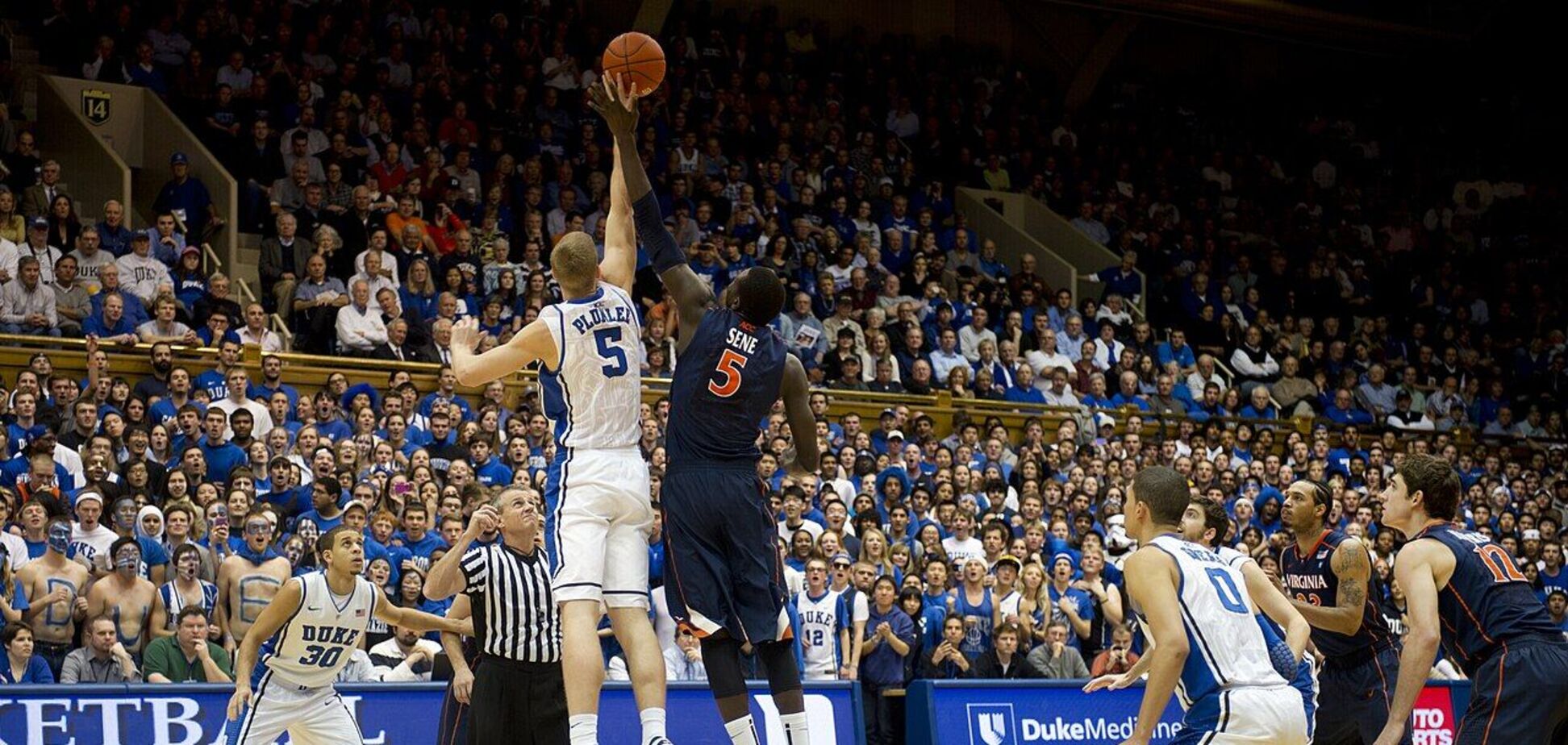 Студентський баскетбол NCAA. Ілюстративне фото матчу