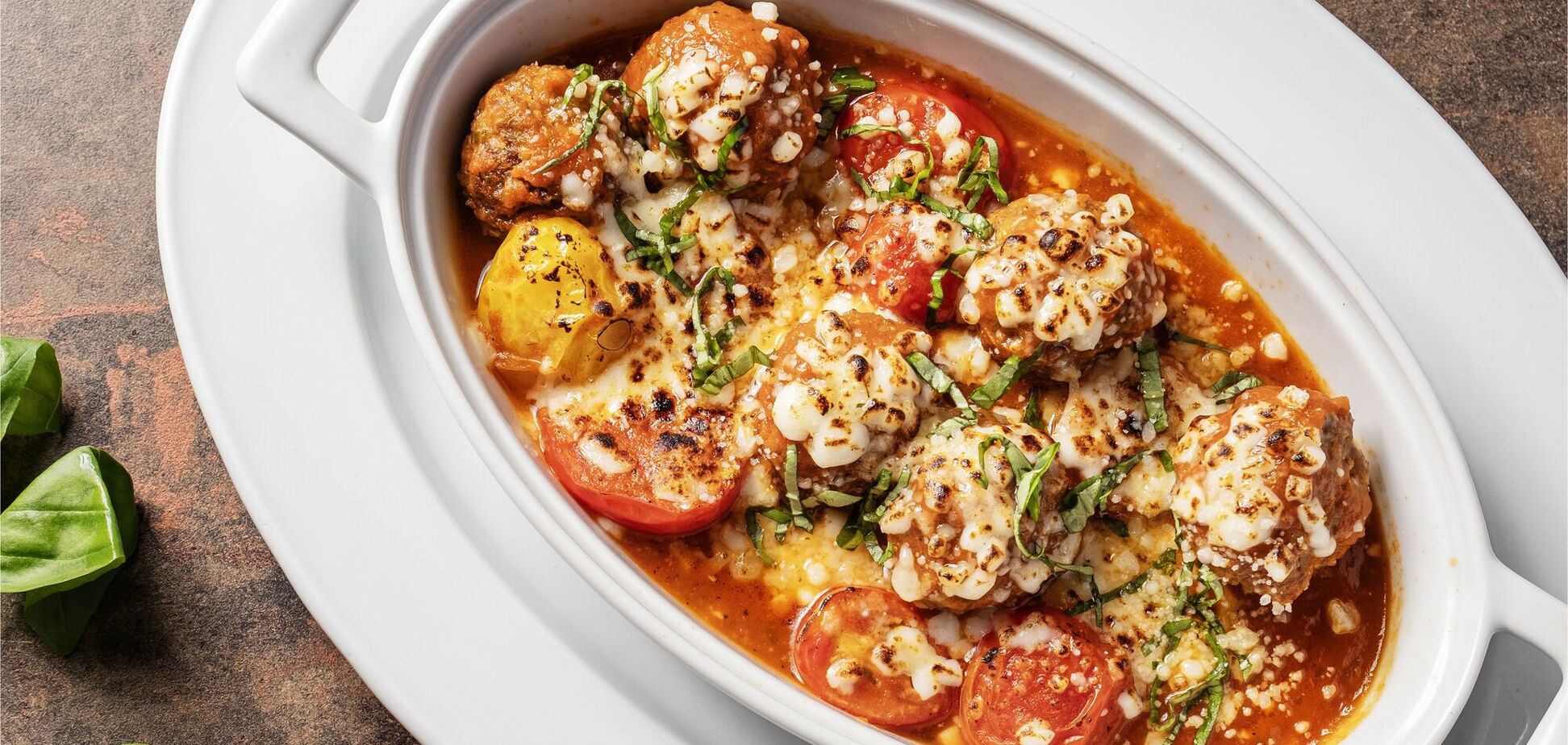 Смачні м'ясні тефтелі для вечері: рецепт ситної страви за 20 хвилин