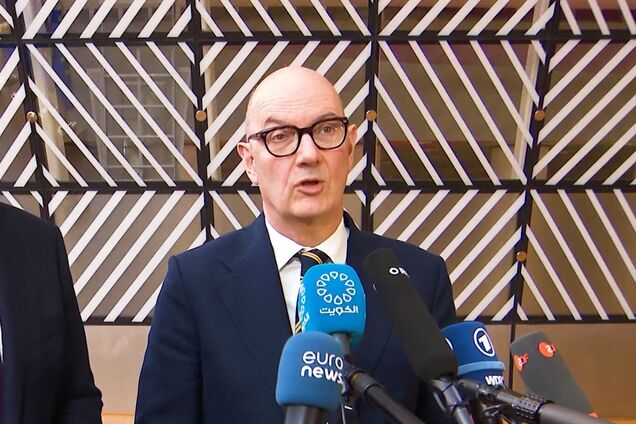 'Наш союзник протягом 250 років': міністр фінансів Франції обурився використанням США мит, як геополітичної зброї