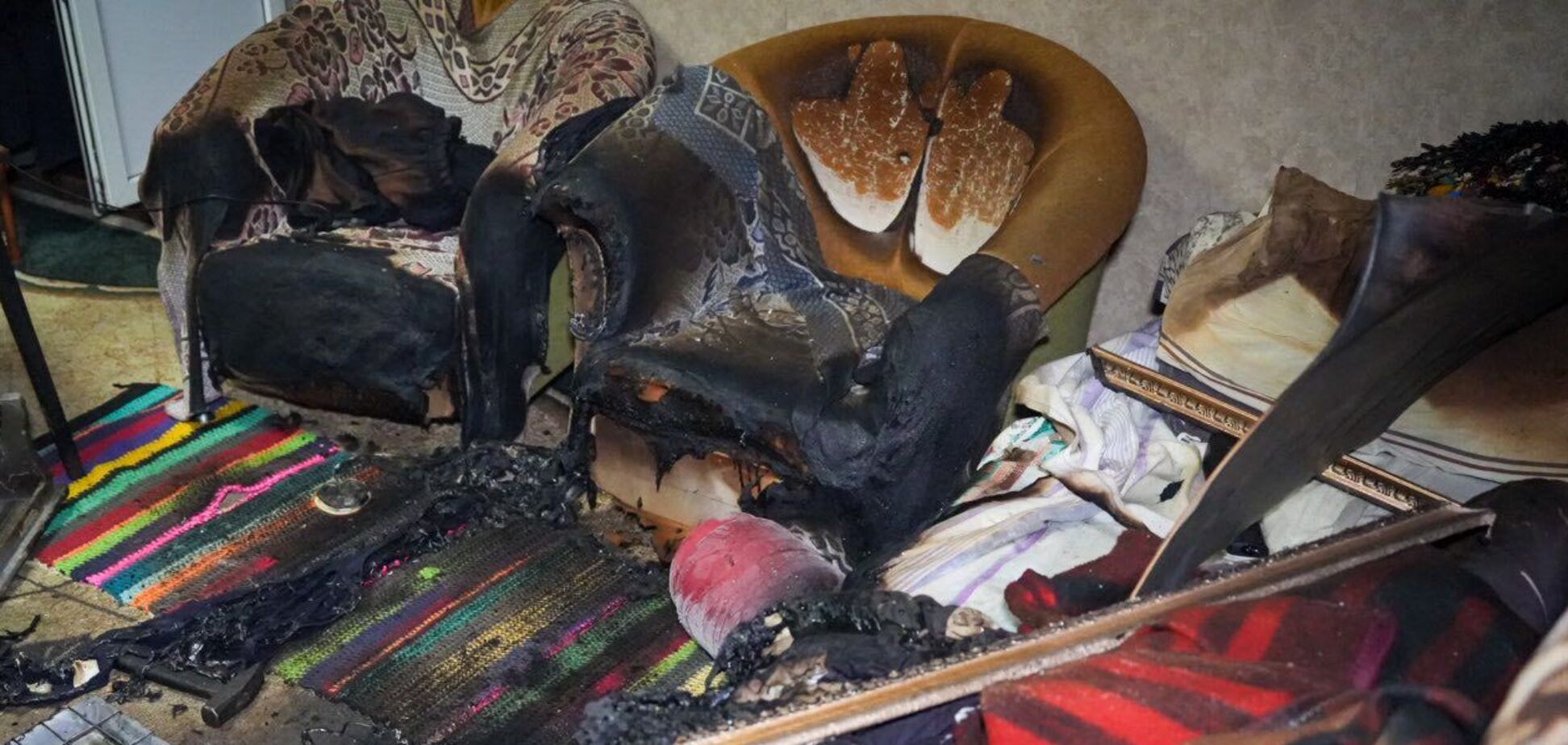 В Одесі стався вибух газу в багатоповерхівці: чоловік отримав 80% опіків тіла. Фото і відео