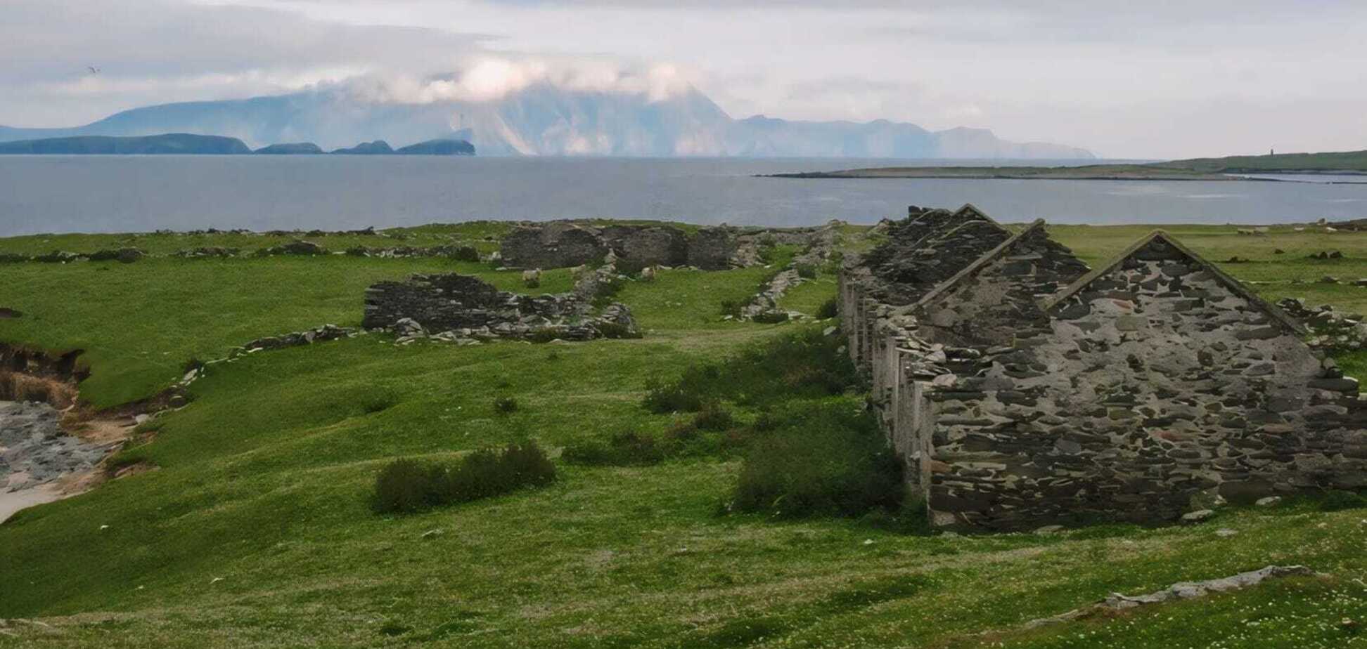 У берегов Ирландии есть заброшенные острова: почему там никто не живет уже более 80 лет