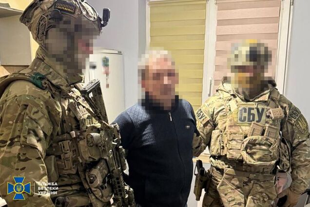 СБУ затримала агентів російського ГРУ, які мали розвідати наслідки від удару 'Орєшніком' по Львівщині. Фото