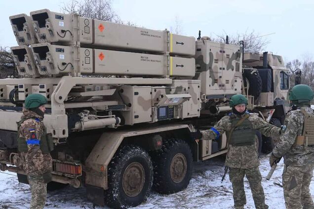 Украина заказала 18 современных систем ПВО IRIS-T: чем они помогут военным