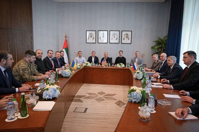 'США хочуть принести мир': спецпосланець Трампа про тристоронні переговори в Абу-Дабі