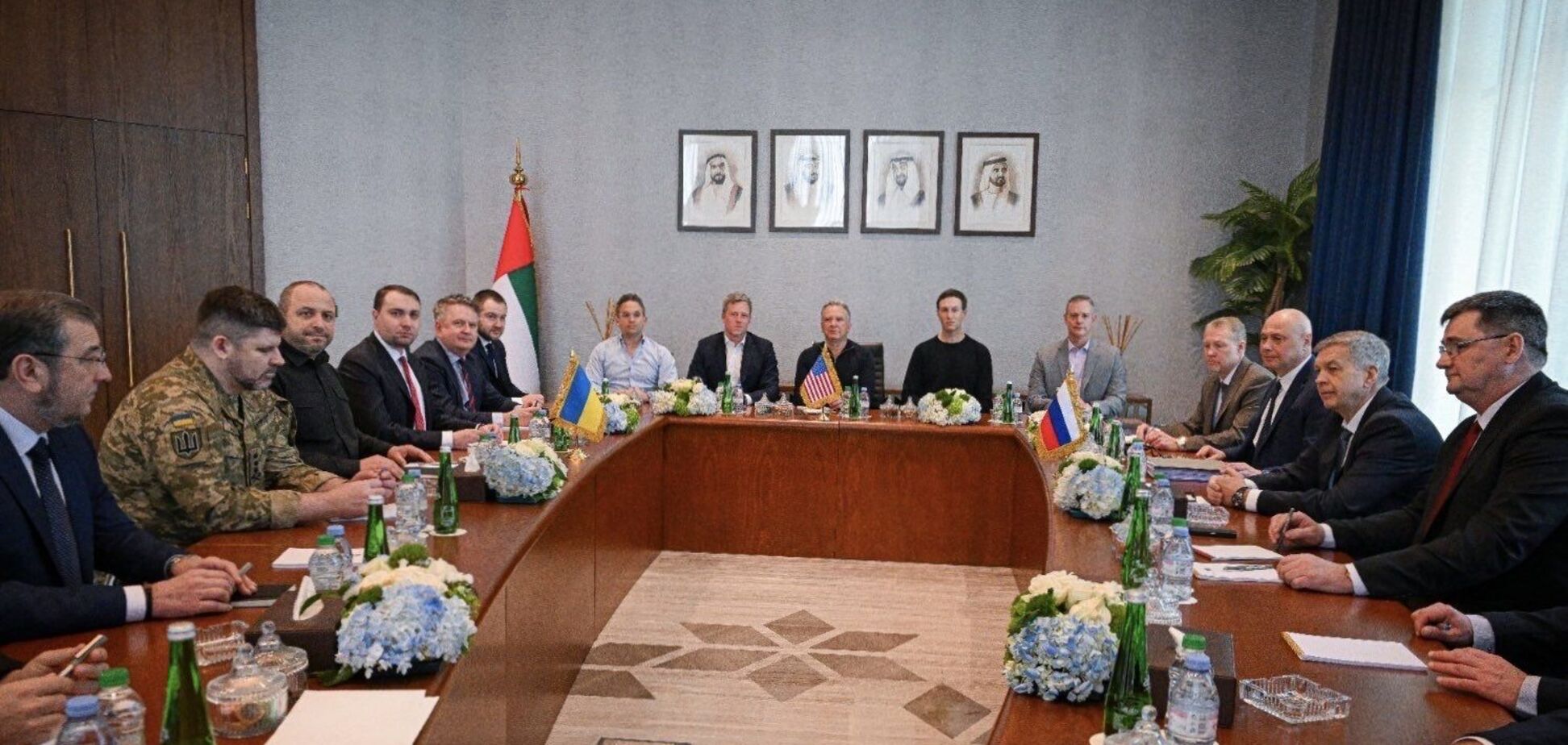 'США хочуть принести мир': спецпосланець Трампа про тристоронні переговори в Абу-Дабі