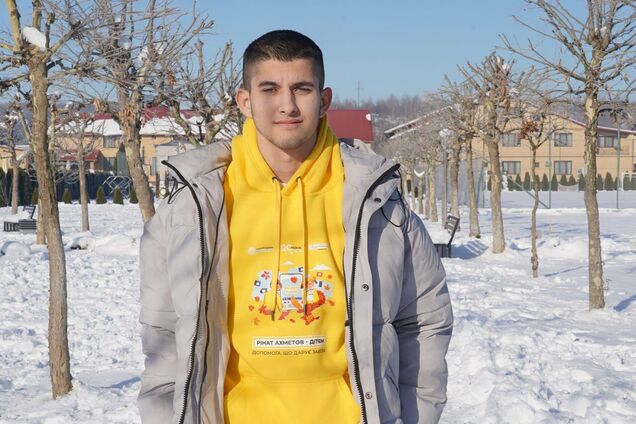 'Звідси я поїду дуже радісним': 16-річний Олександр з Херсонщини став учасником 'Блогер Кемп' Фонду Ріната Ахметова