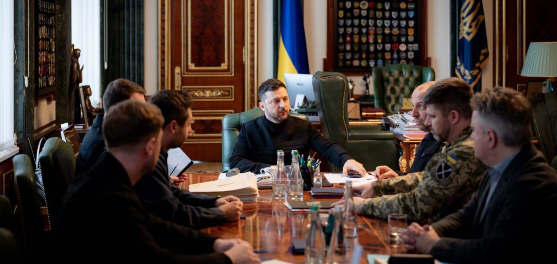 'Говорили про складні питання': Зеленський заслухав доповідь делегації після перемовин в Еміратах з РФ і США