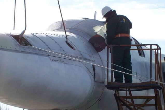 Сумний ювілей: рівно 20 років тому в Україні на гроші США ліквідували останній стратегічний бомбардувальник Ту-22М. Відео