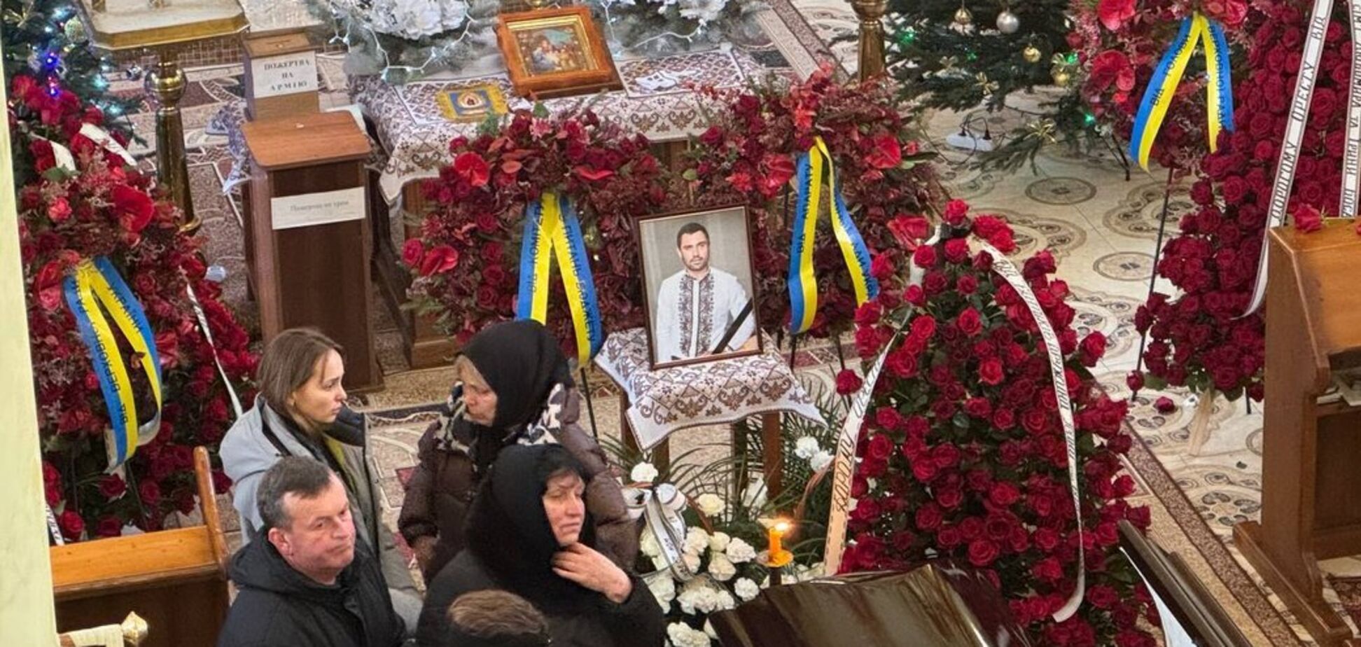 На Львовщине началось прощание с нардепом Орестом Саламахой, который погиб в ДТП. Видео