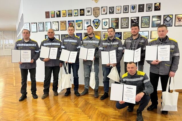 Зеленский отметил государственной наградой 8 энергетиков ДТЭК за поддержку энергосистемы