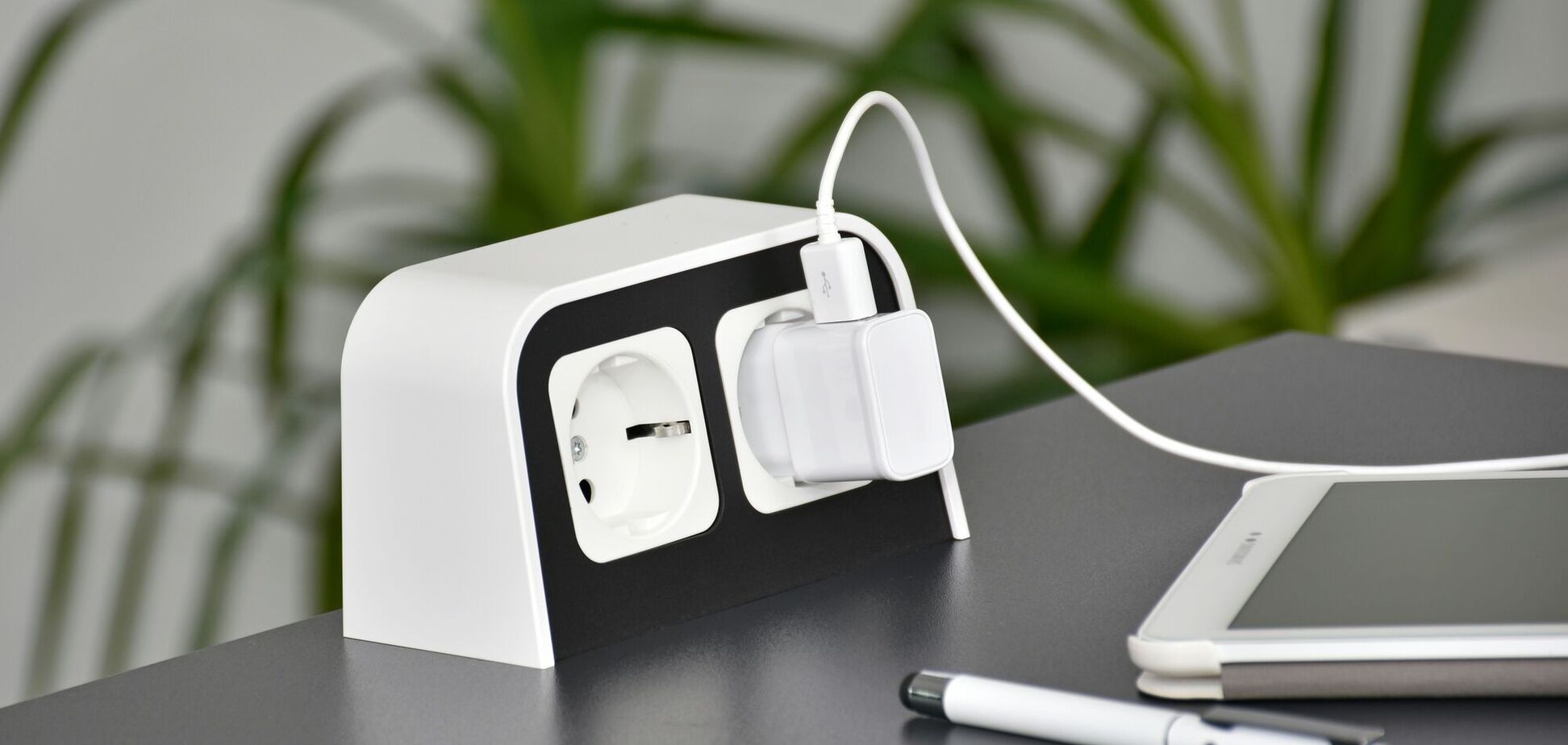 Какие приборы обязательно выключать перед сном: предупреждение электриков