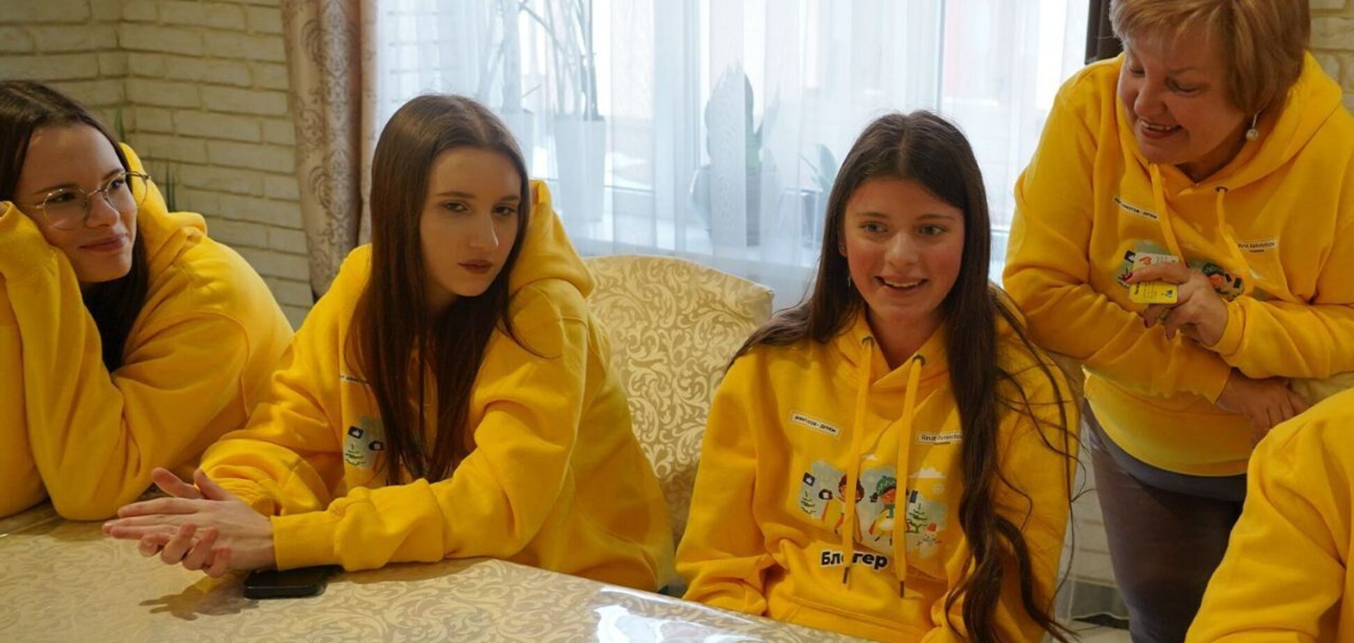 'Дети хотят возвращаться сюда': завершилась зимняя смена 'Блогер Кэмп' от Фонда Рината Ахметова