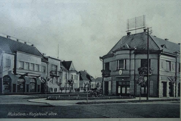 Старе Мукачево: у мережі показали унікальні фото