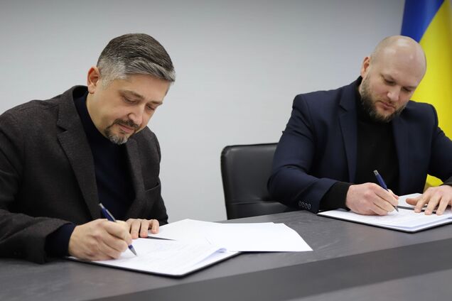 БЭБ и Гоструда объединили усилия в борьбе с теневой занятостью и 'зарплатами в конвертах': подписан меморандум