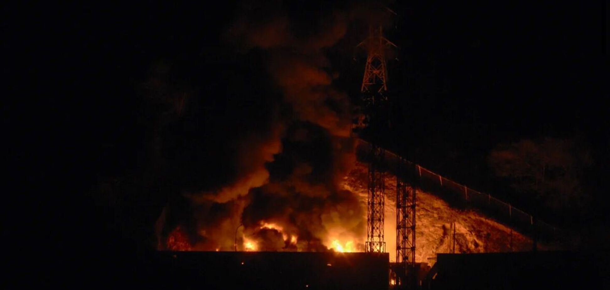 Трамп отдал приказ несколько дней назад: выяснились детали подготовки атаки на Венесуэлу