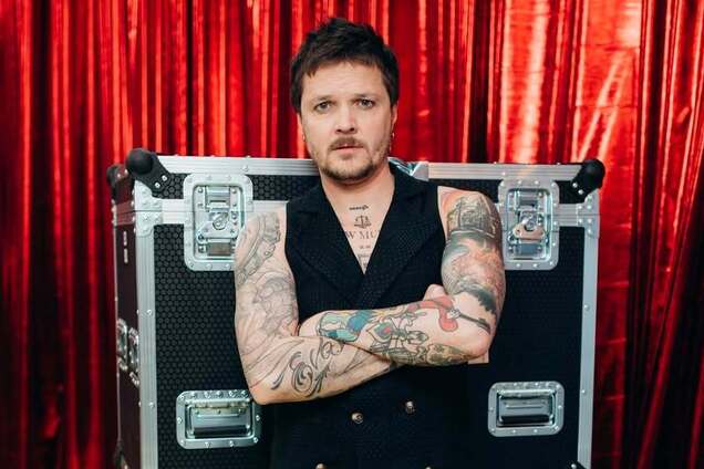 'Навіщо провокувати?' Євген Галич дорікнув блогерам, які вихваляються дорогим відпочинком під час війни: його підтримали в мережі