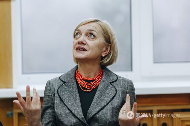 Языковой омбудсмен обратилась к родителям из-за гаджетов: взрослые дяди и тети не могут понять, как работает эта зараза. Что говорить о детях?