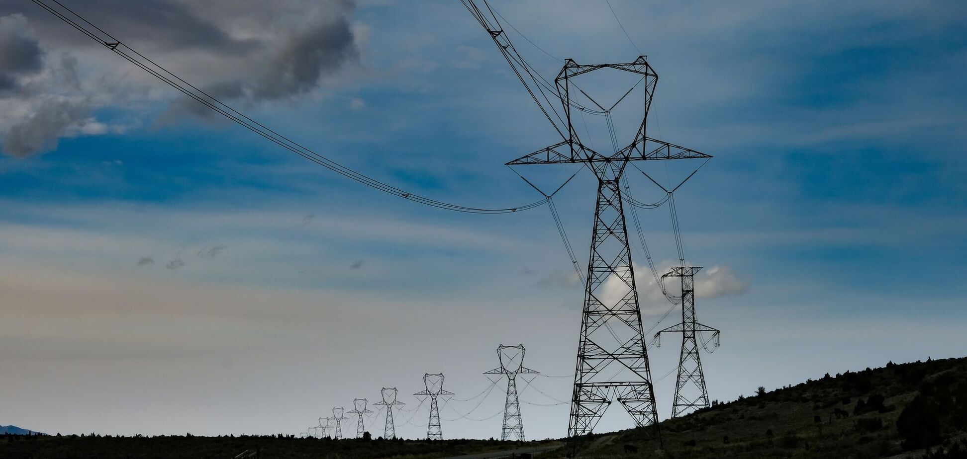 'Напряжение': как правильно перевести на украинский язык