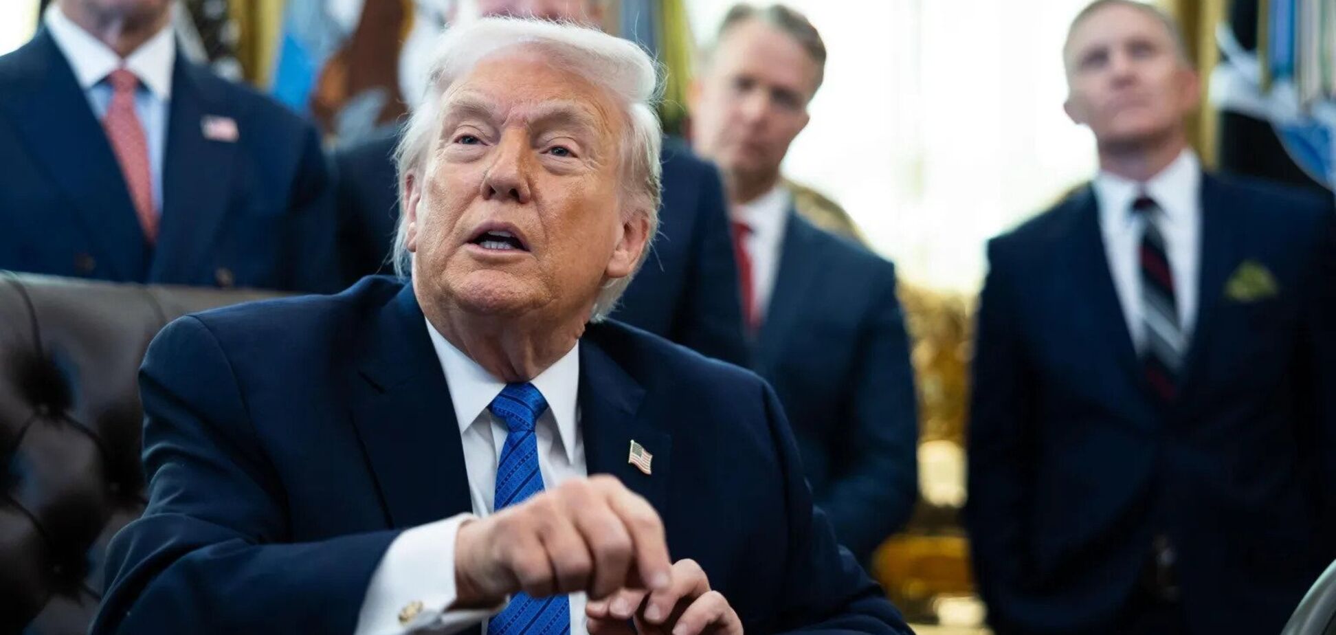 'Посмотрим, что произойдет': Трамп сообщил о переговорах с Ираном насчет ядерного оружия