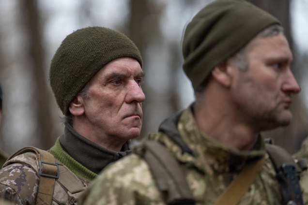 Кого з чоловіків віком 50+ не можуть мобілізувати в лютому: названо категорії