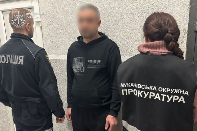 На Закарпатті чоловік зґвалтував 16-річну подругу свого сина: його затримали. Фото