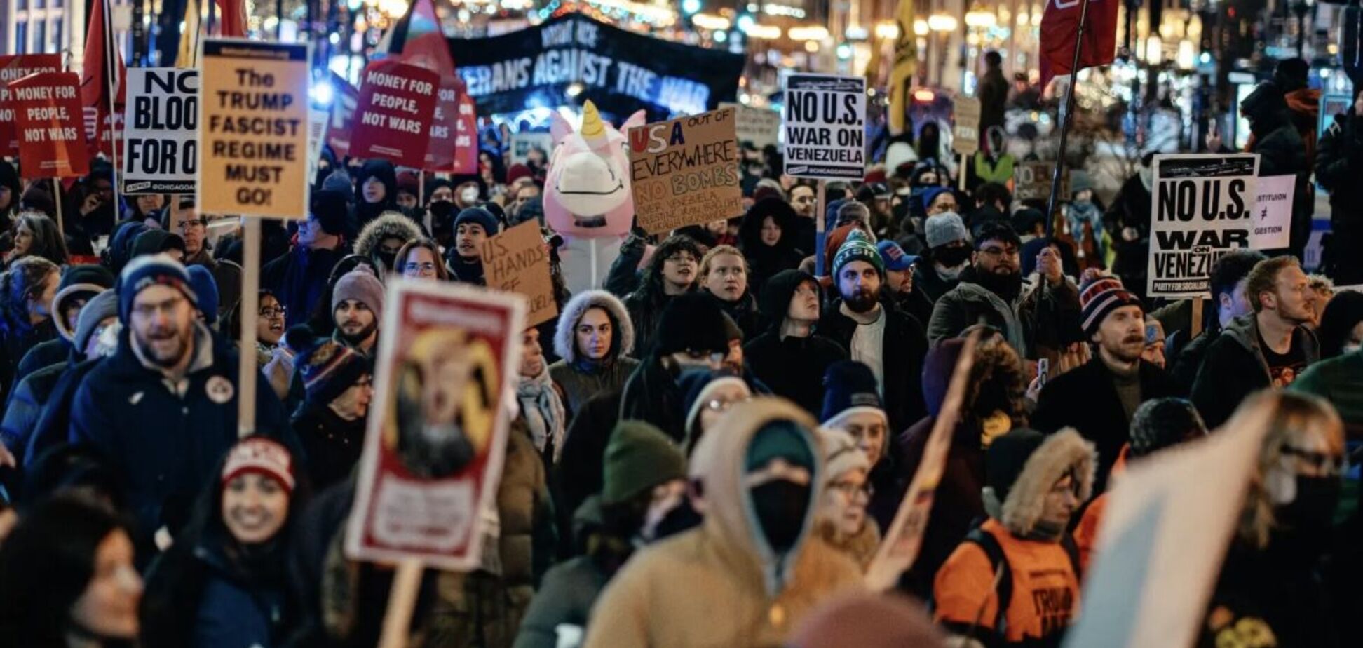 Протести і святкування: що відбувається на вулицях міст США після захоплення Мадуро