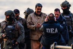 Мадуро доставили в суд в Нью-Йорке: что ему грозит. Видео