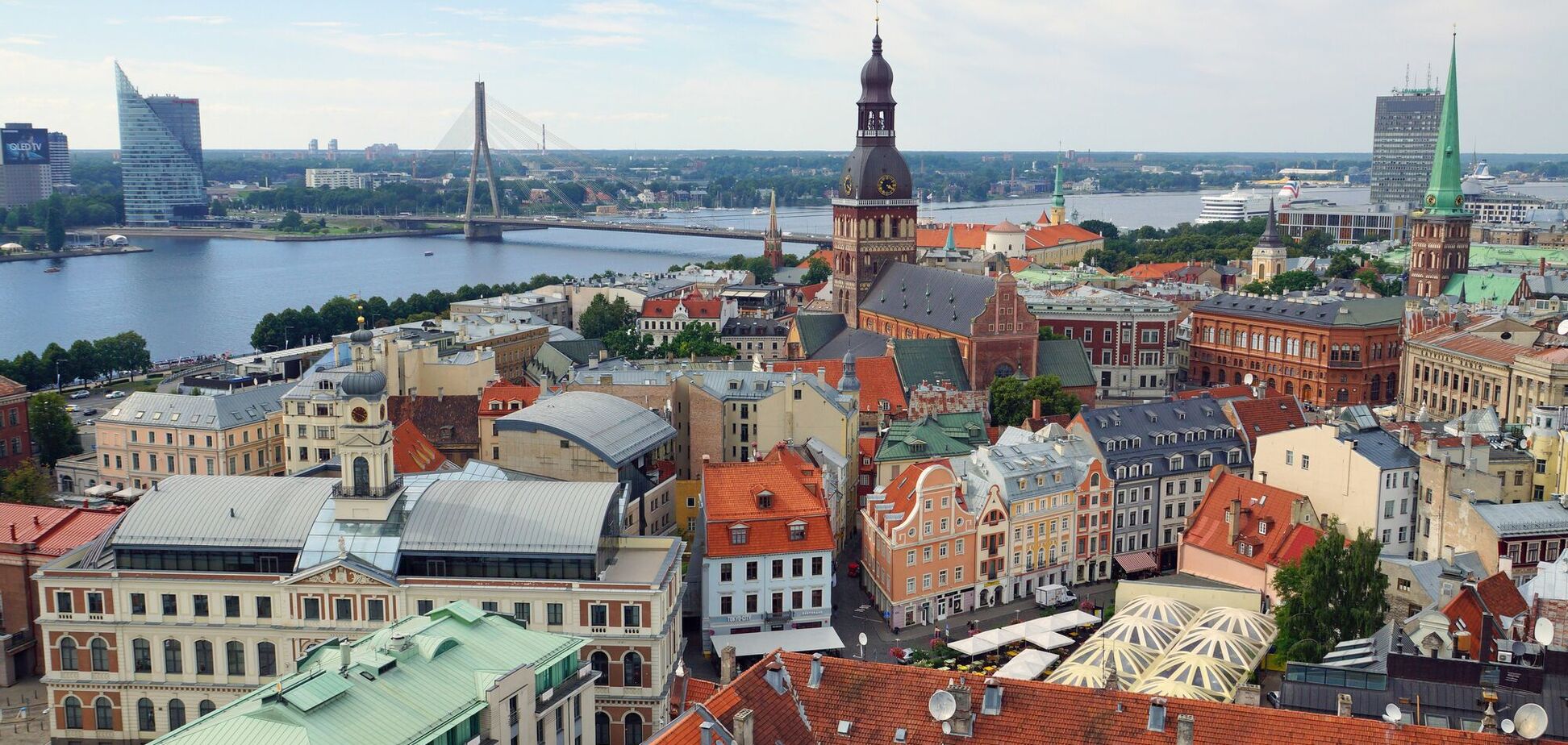 Відчувається як Париж: мандрівника вразило місто у Балтії