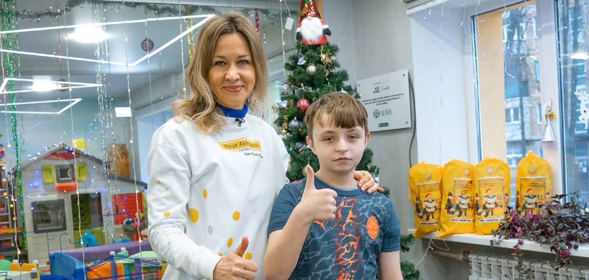 'Я мечтал об этом с 6 лет': Фонд Рината Ахметова подарил Денису из Курахово незабываемое новогоднее поздравление