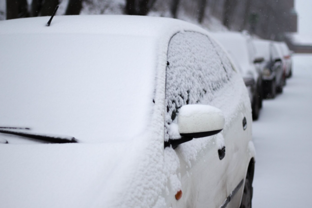 Як швидко прогріти авто взимку та позбутися конденсату на вікнах: покрокова інструкція