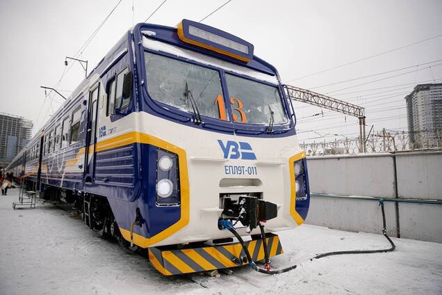 В Україні запустили оновлений поїзд за важливим маршрутом