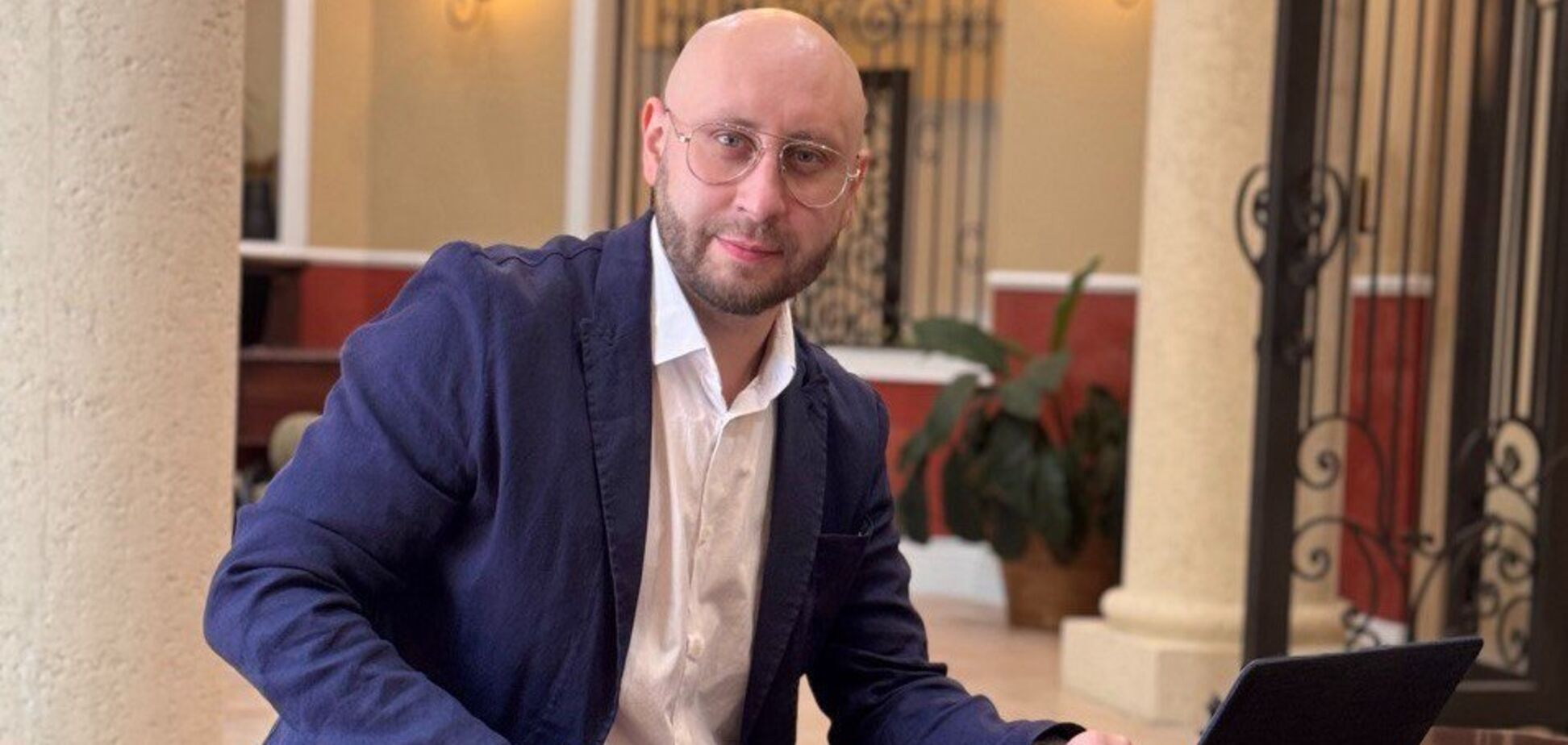 Штучний інтелект як новий стандарт юридичної ефективності: інноваційні розробки Богдана Демідонта