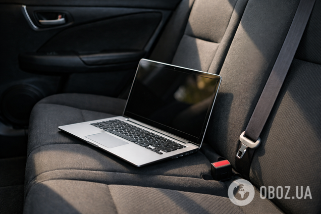 У будь-яку погоду: чому категорично не можна залишати ноутбук у машині
