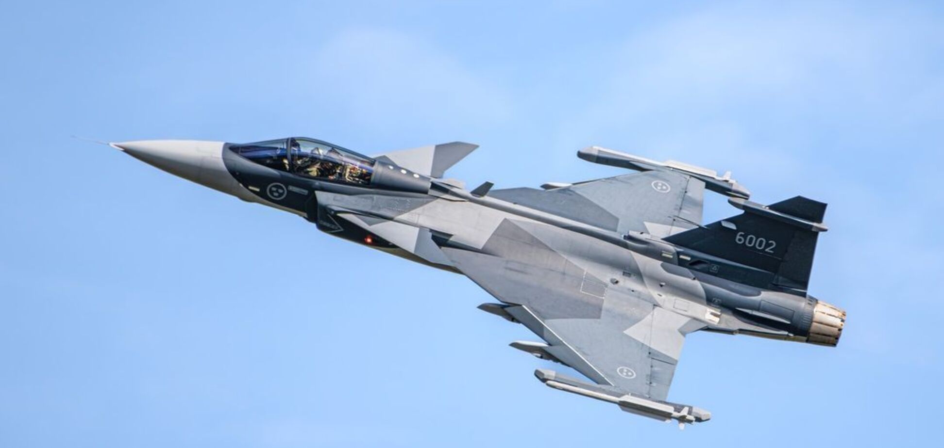 Истребители Gripen и не только: в Швеции рассказали, чем готовы помочь Украине после мирного соглашения с Россией