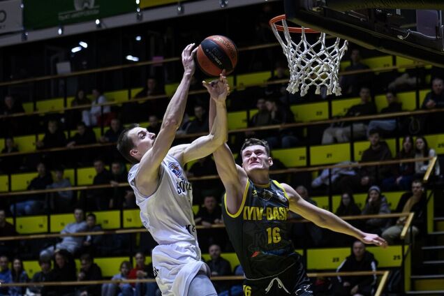 Перші матчі Суперліги Favbet в 2026 році: розклад трансляцій 10-11 січня