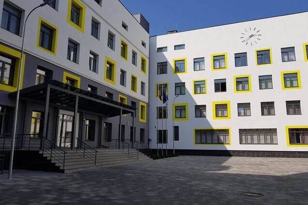 У Києві школярів переведуть на дистанційну форму навчання. Усі подробиці